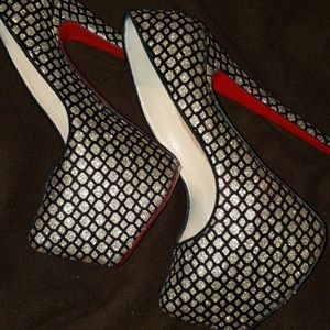 Women shoes